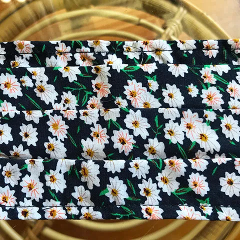 Black Daisy Face Mask - Adult
