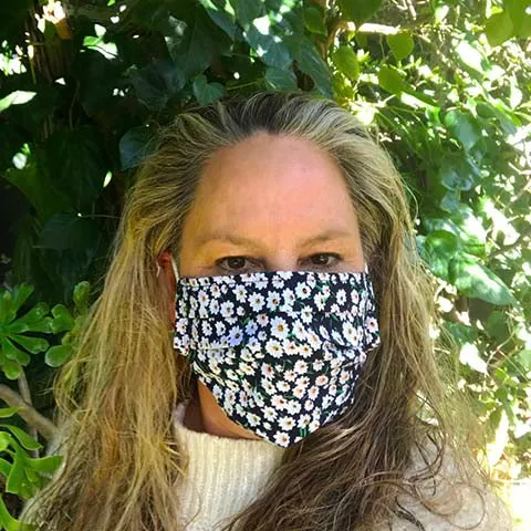 Black Daisy Face Mask - Adult