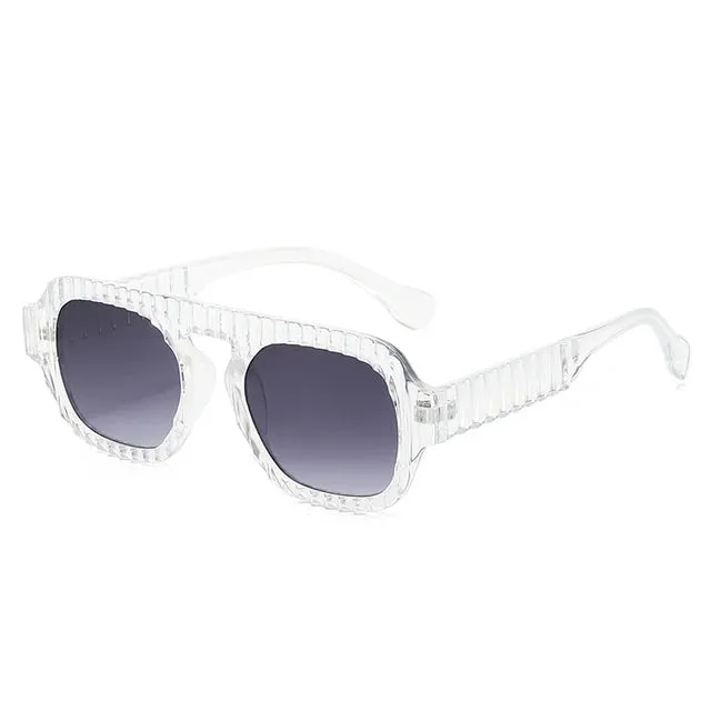 "On the go" Square Fashion Plastic Frame Sunglasses