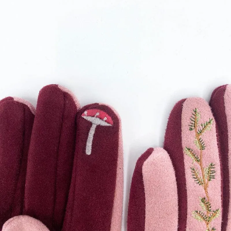 Regency English Garden Hedgehog Gloves